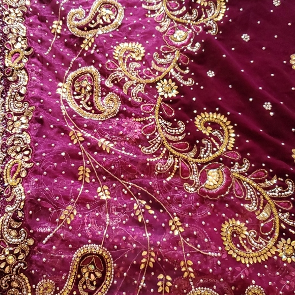 Party wear saree with  free blouse - Picture 1 of 3